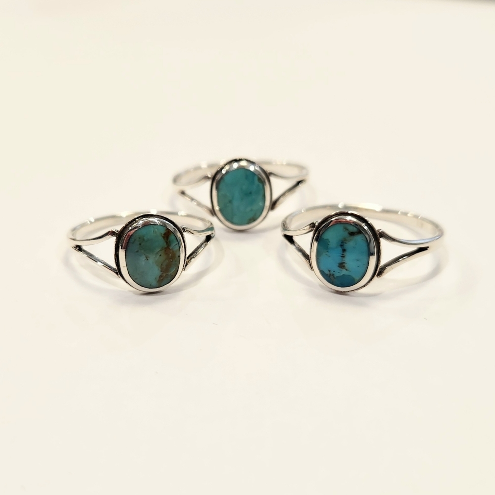 New Turquoise Sterling Silver Ring